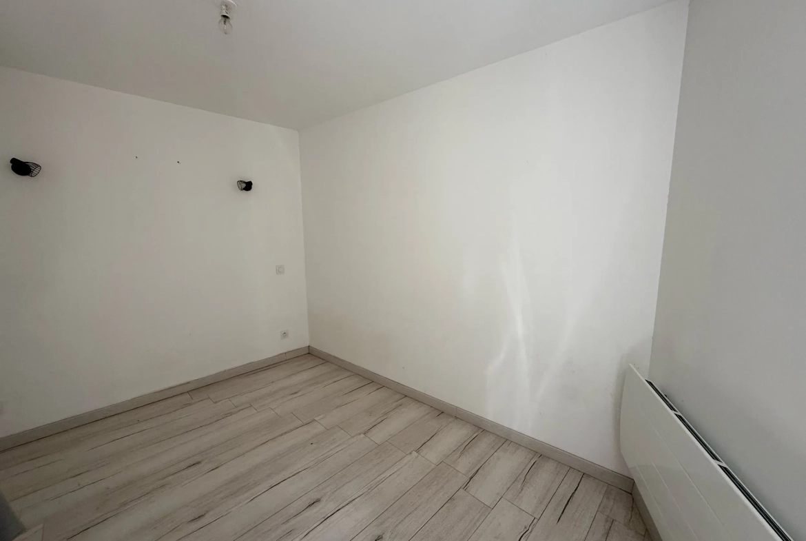 Charmante maison de village de 51 m² à Pourcieux, entièrement rénovée 