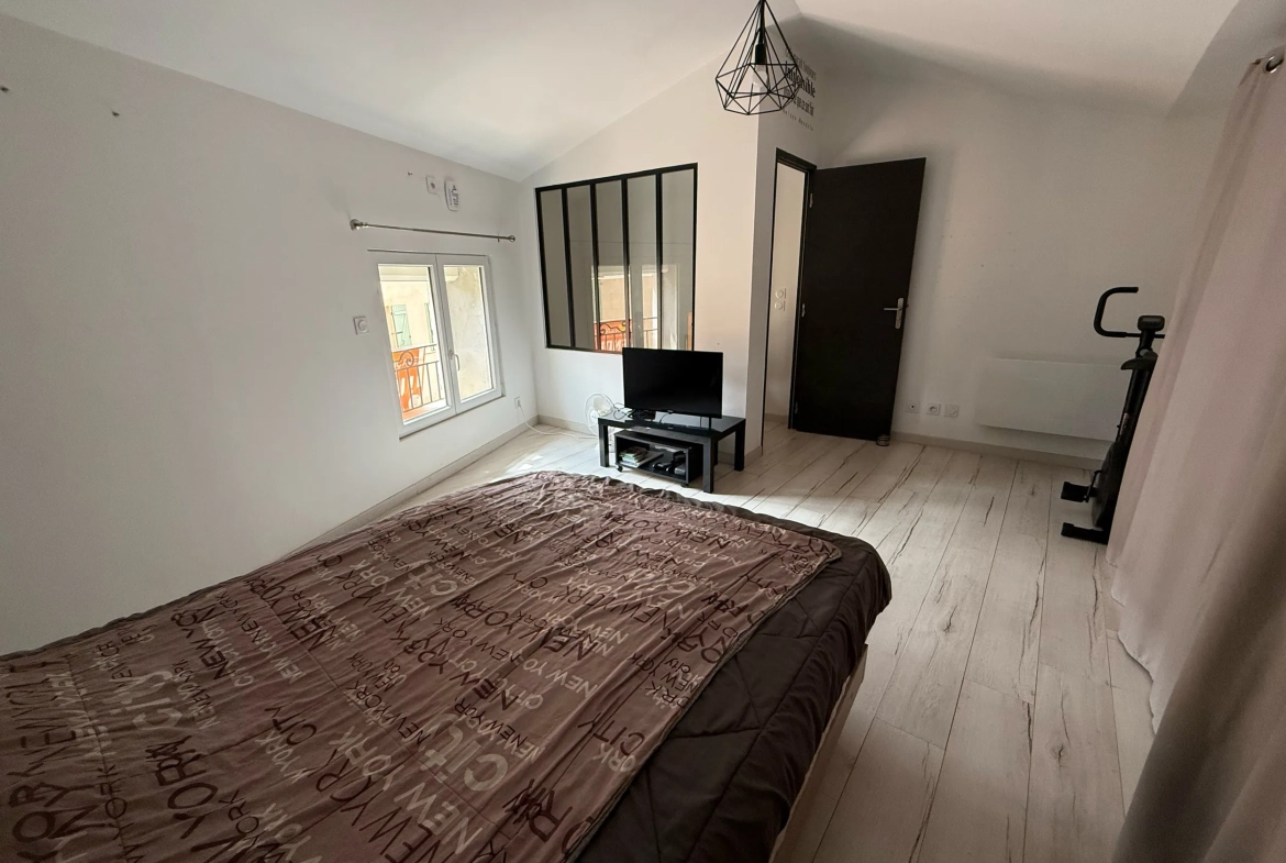 Charmante maison de village de 51 m² à Pourcieux, entièrement rénovée 