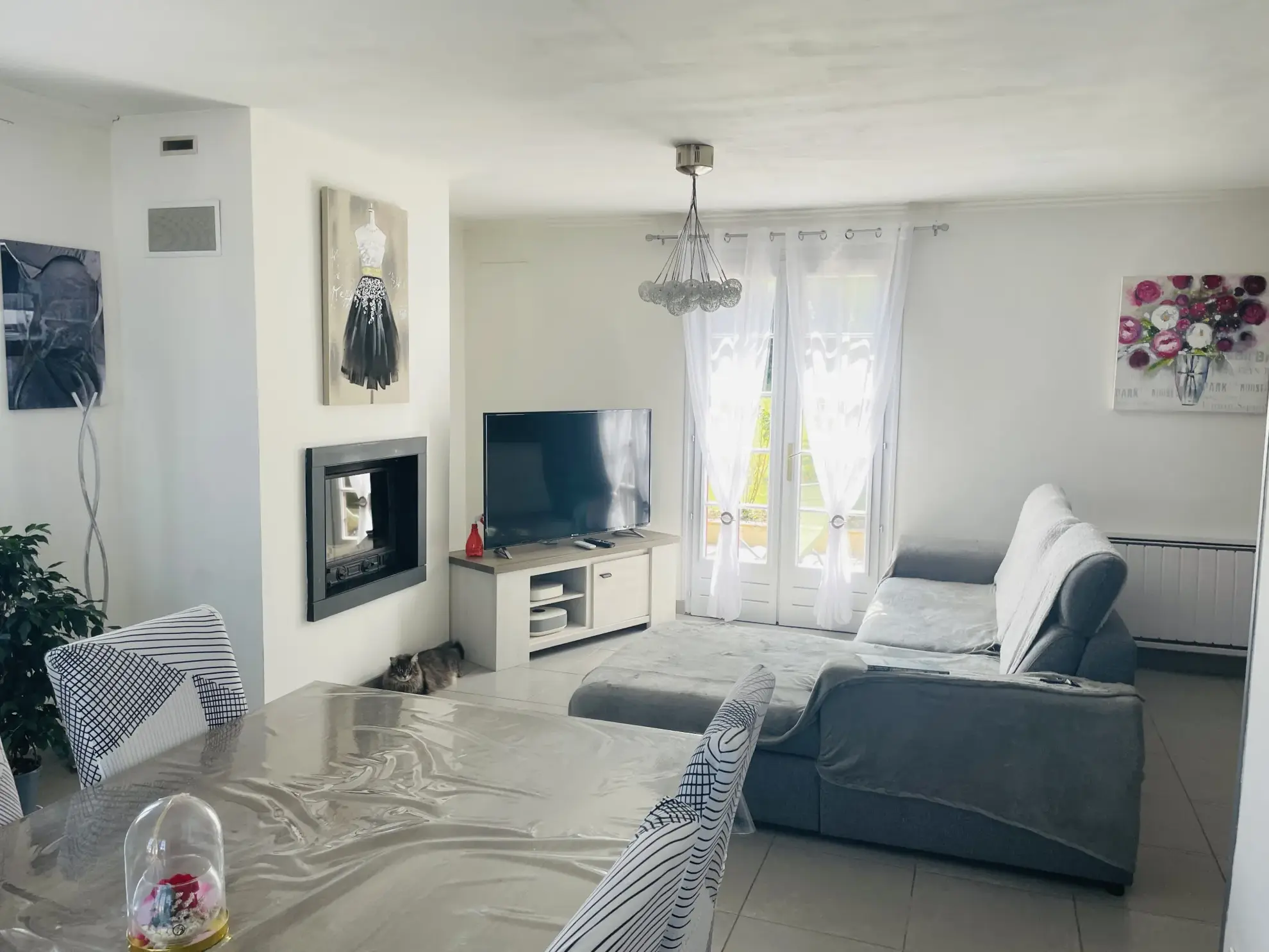 Vente d'une maison familiale à Saint-Quentin avec sous-sol complet et jardin 