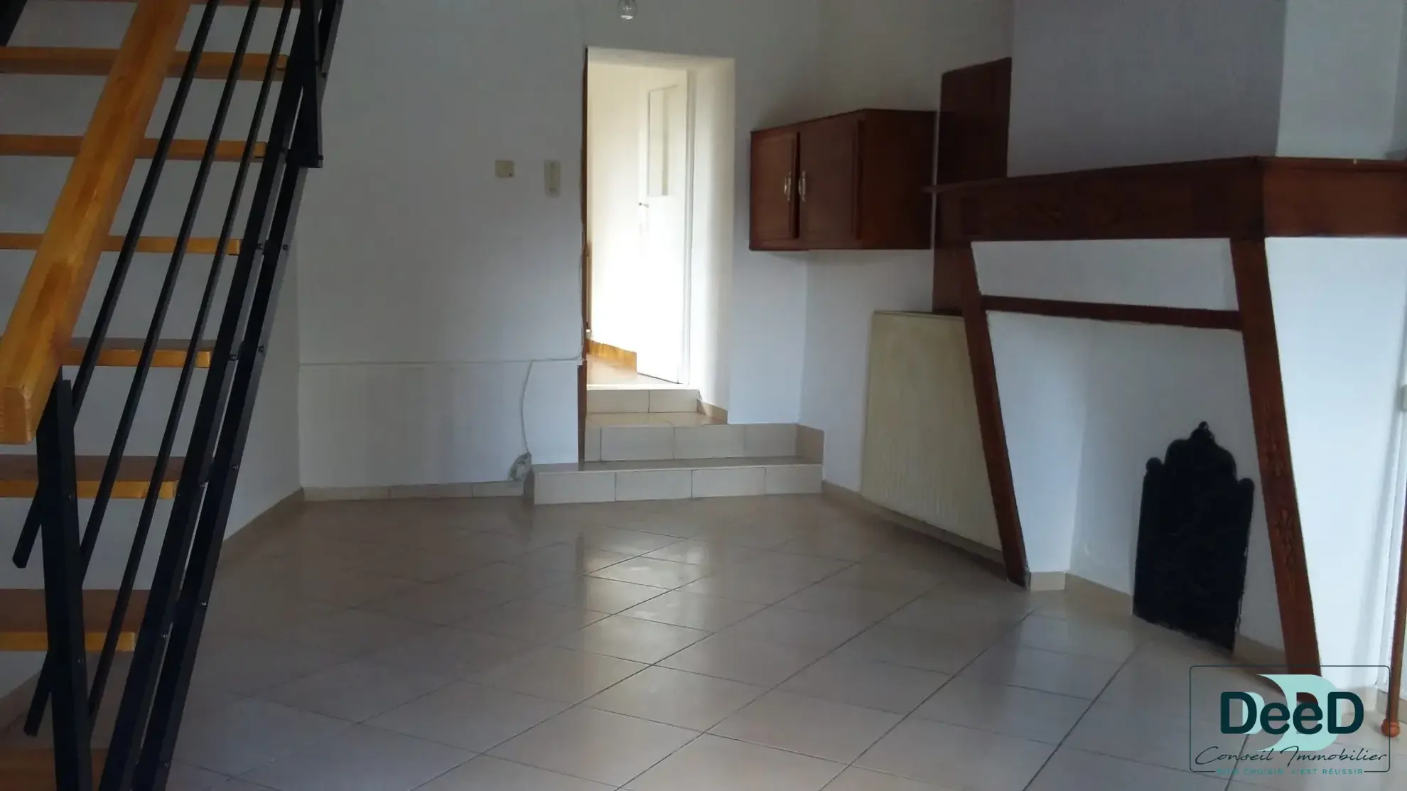 Immeuble à vendre à LANNEMEZAN avec potentiel locatif et garages 