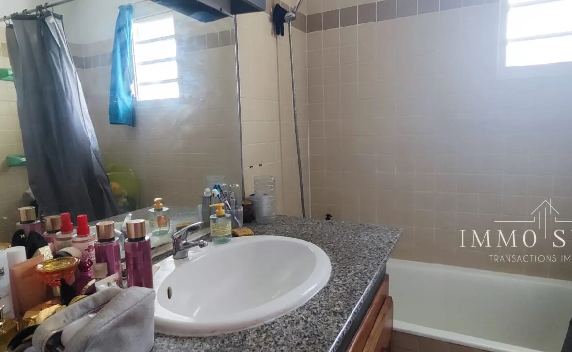 Appartement 38 m² avec balcon à Pointe-à-Pitre, centre-ville, investissement ou résidence 