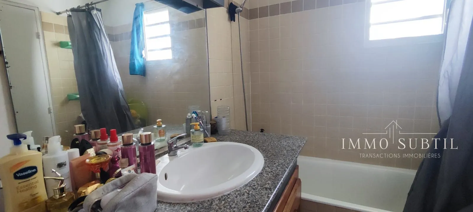 Appartement 38 m² avec balcon à Pointe-à-Pitre, centre-ville, investissement ou résidence 