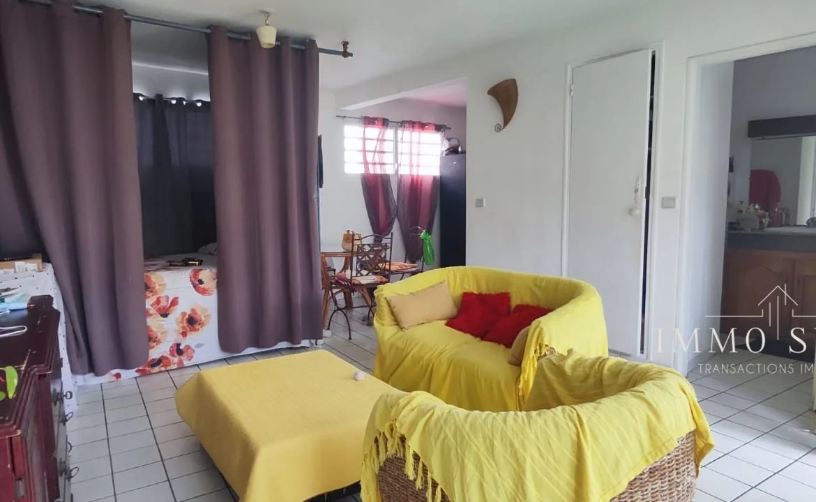 Appartement 38 m² avec balcon à Pointe-à-Pitre, centre-ville, investissement ou résidence 