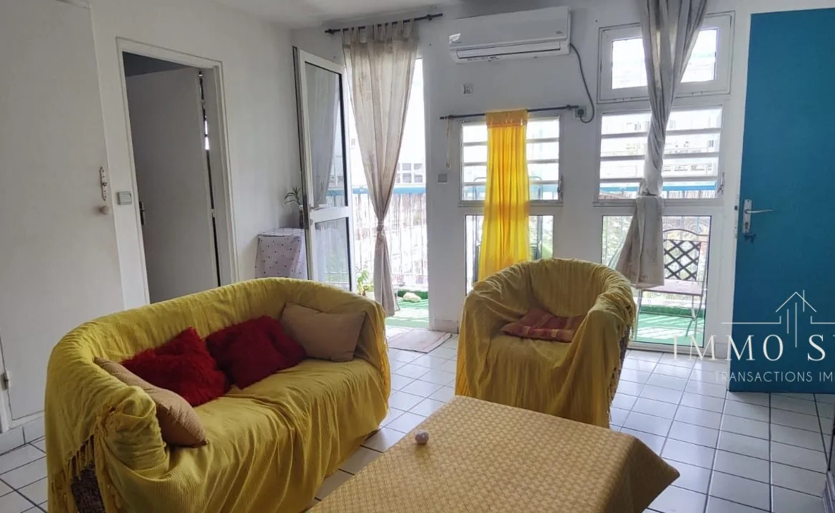 Appartement 38 m² avec balcon à Pointe-à-Pitre, centre-ville, investissement ou résidence 