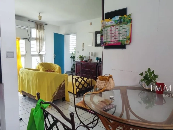 Appartement 38 m² avec balcon à Pointe-à-Pitre, centre-ville, investissement ou résidence