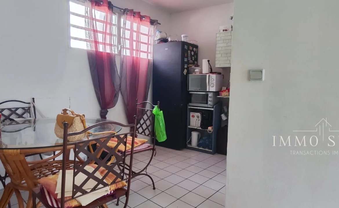 Appartement 38 m² avec balcon à Pointe-à-Pitre, centre-ville, investissement ou résidence 
