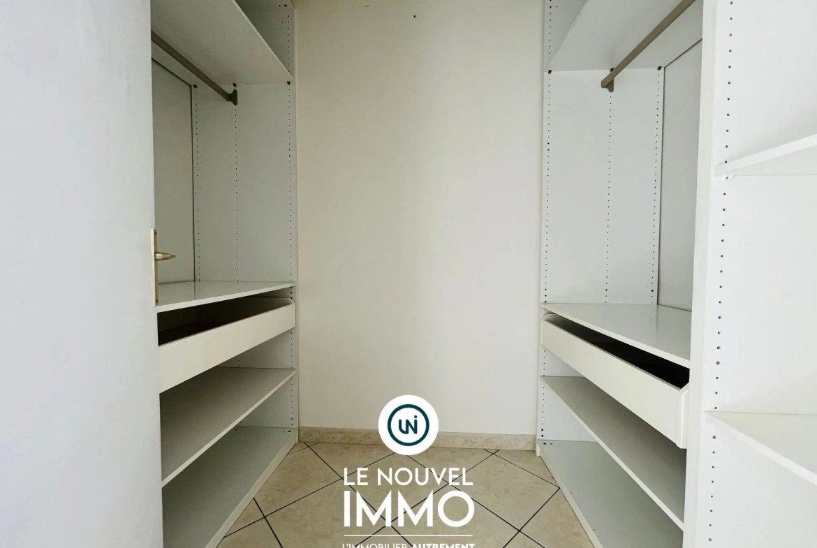 Appartement T3 lumineux de 71 m² avec balcon et cave à Rognac 