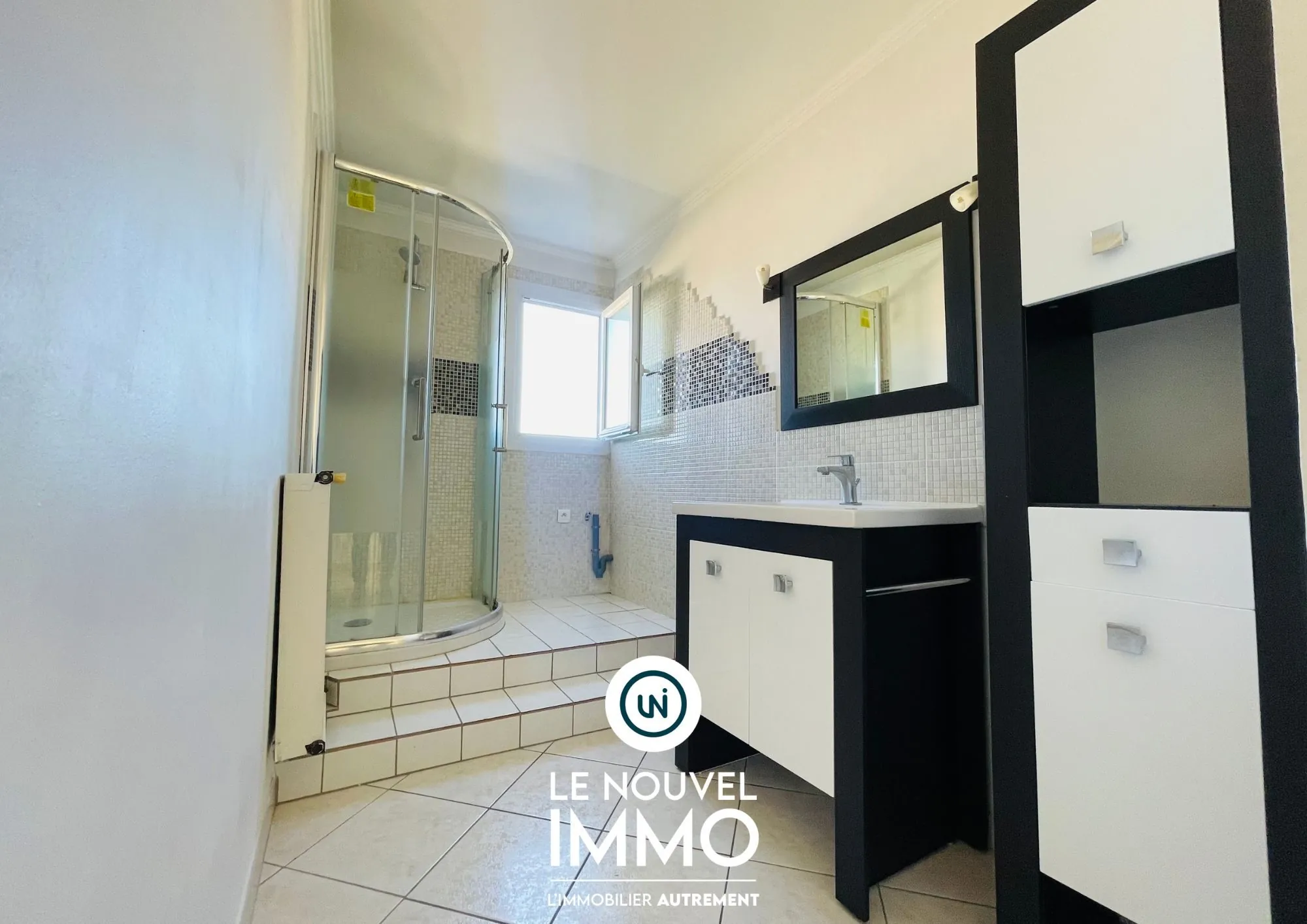 Appartement T3 lumineux de 71 m² avec balcon et cave à Rognac 
