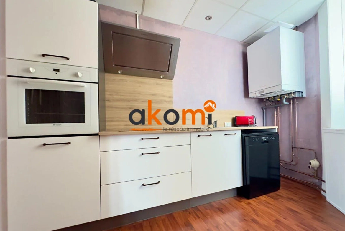 Appartement 4 pièces lumineux de 110 m² à Lunéville avec garage sécurisé 