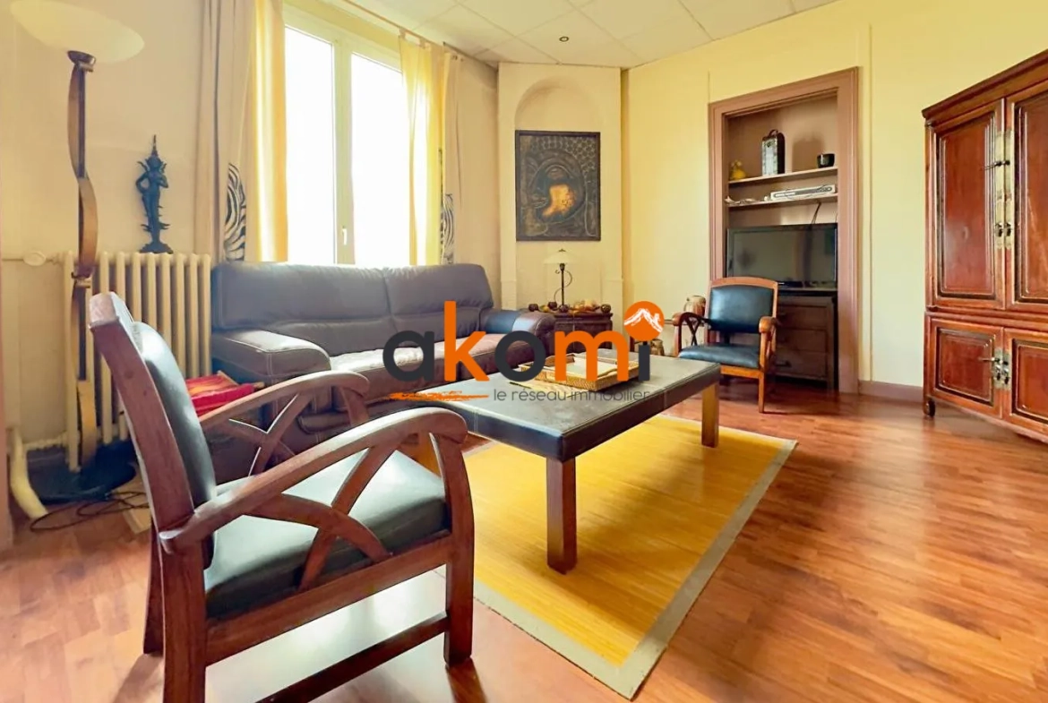 Appartement 4 pièces lumineux de 110 m² à Lunéville avec garage sécurisé 