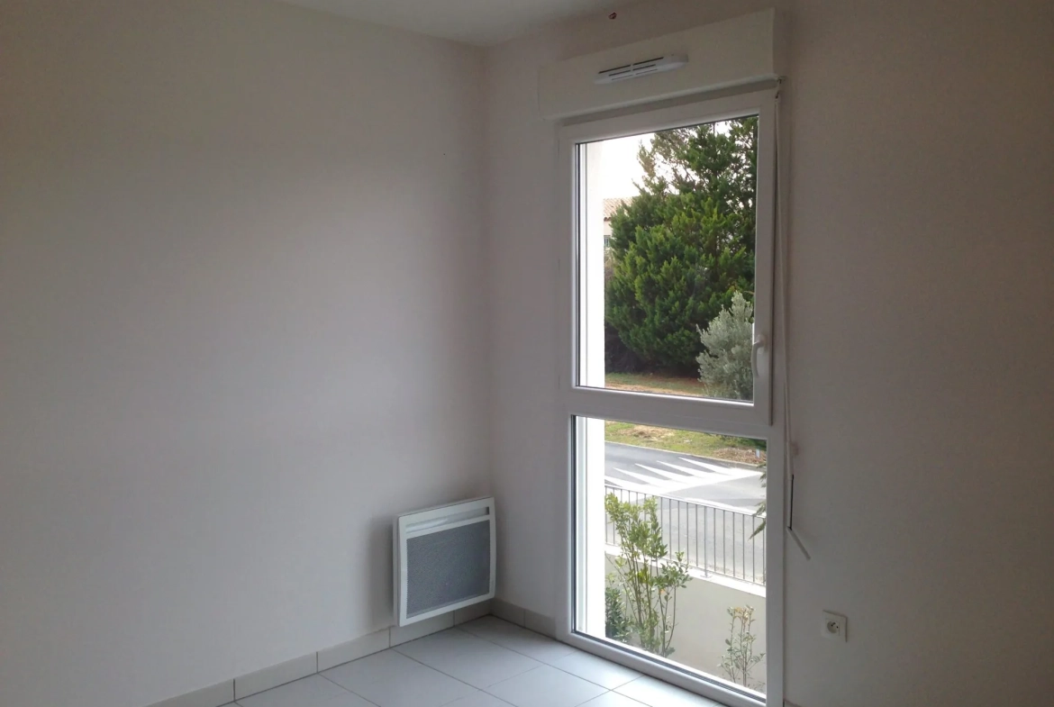 Appartement 2 pièces avec terrasse et parking à Lattes Maurin 