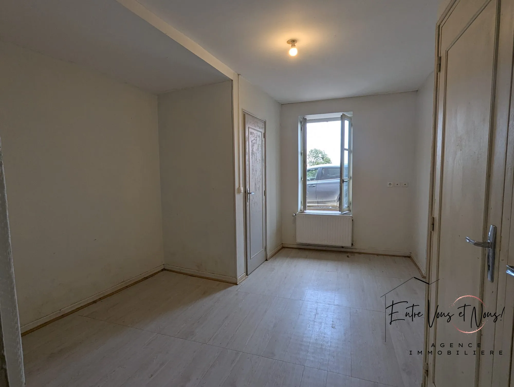 Maison en pierre de 170 m² à vendre à Gironde-sur-Dropt avec jardin et nombreuses chambres 