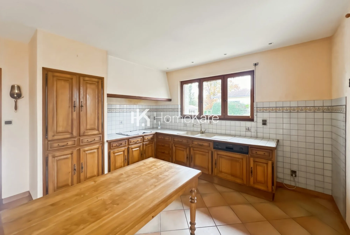 Belle maison à vendre à Saint-Gaudens avec jardin et terrasse 
