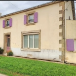 Grande maison avec gîte à vendre à Saint Maurice des Noues - 270 m²
