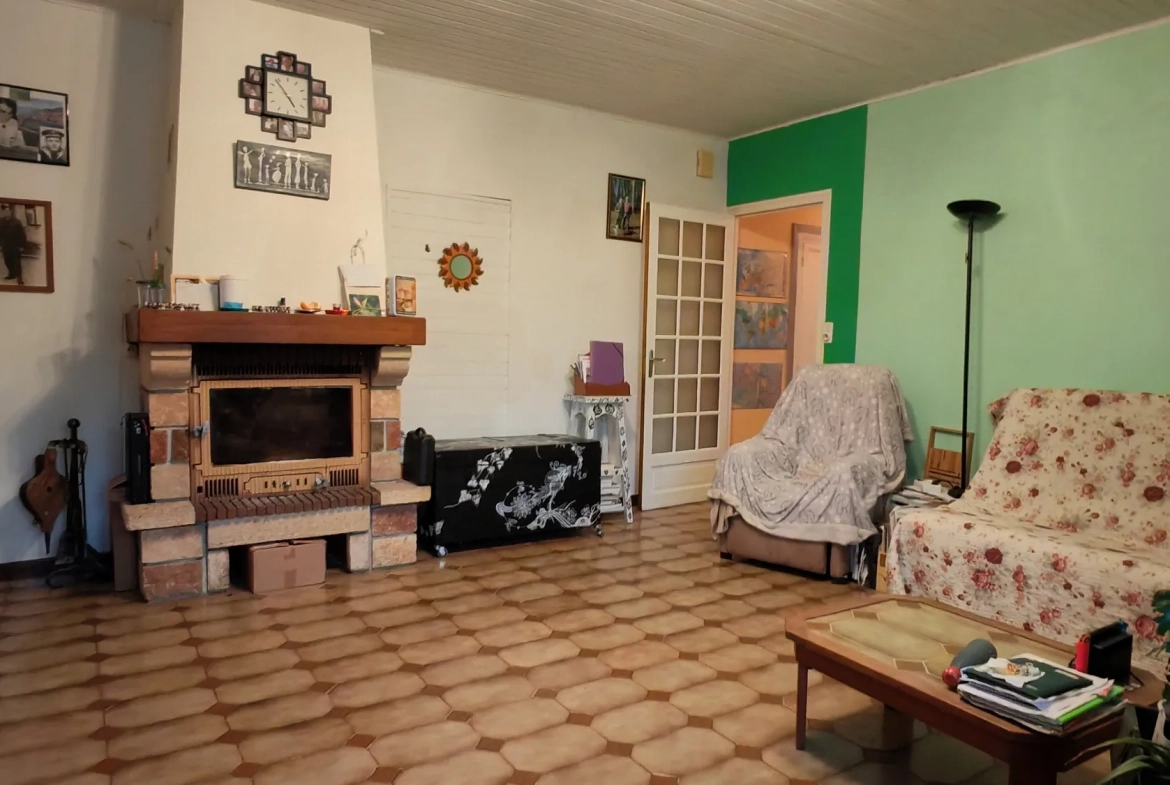 Grande maison avec gîte à vendre à Saint Maurice des Noues - 270 m² 
