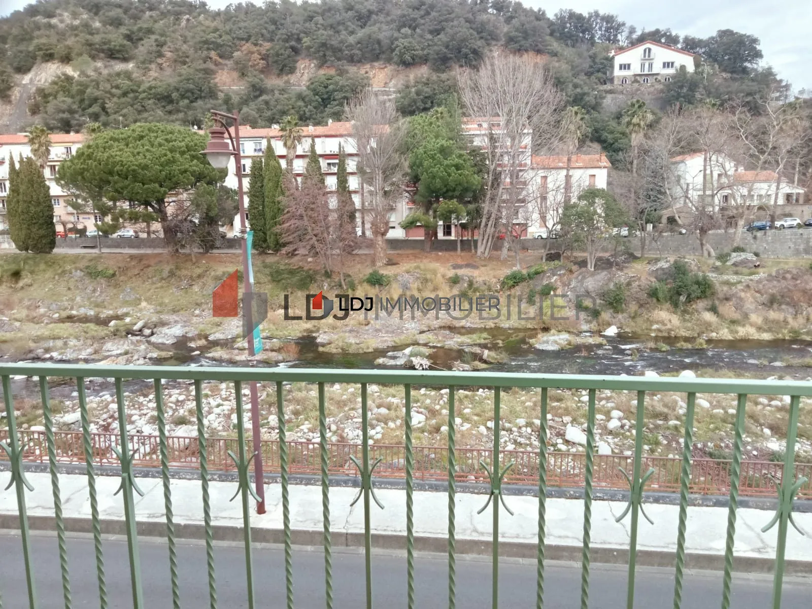 Studio lumineux meublé de 18,75 m² avec balcon à Amélie-les-Bains-Palalda 
