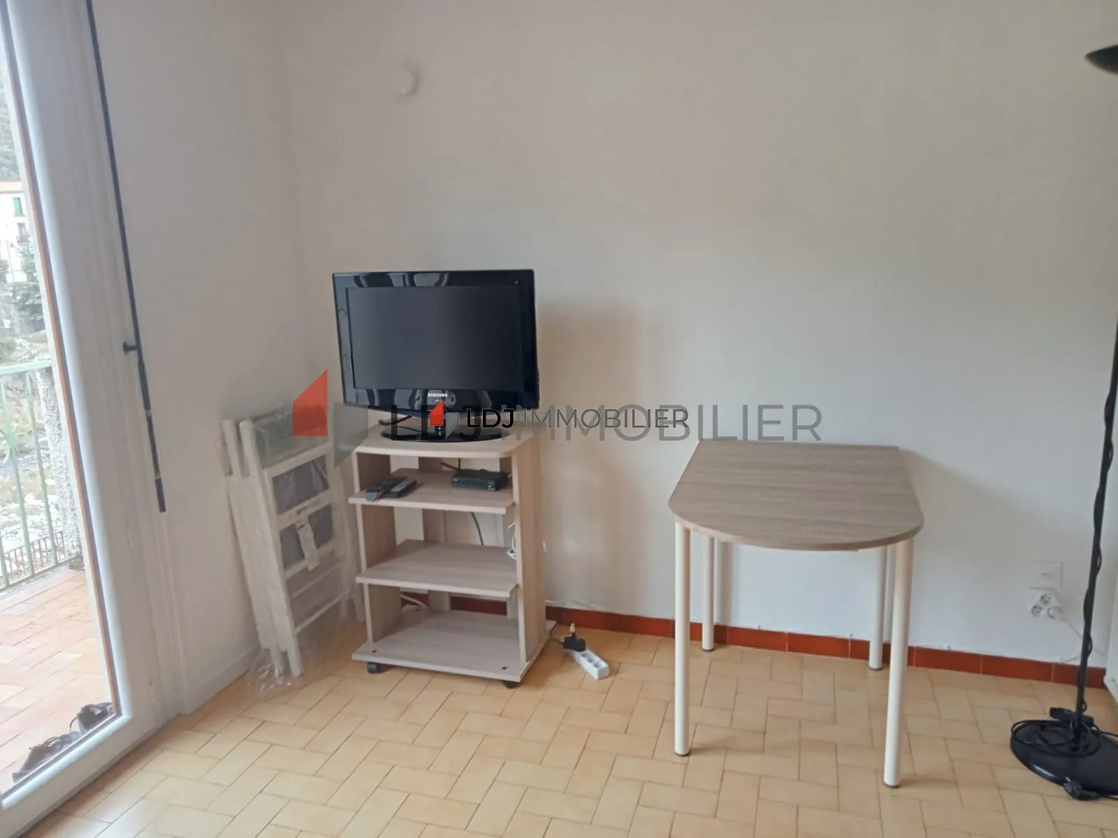 Studio lumineux meublé de 18,75 m² avec balcon à Amélie-les-Bains-Palalda 