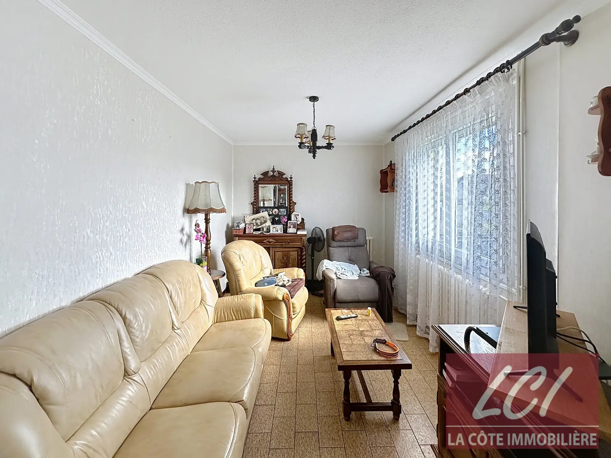 Maison individuelle à Biganos avec terrain de 880m² et potentiel d'extension 