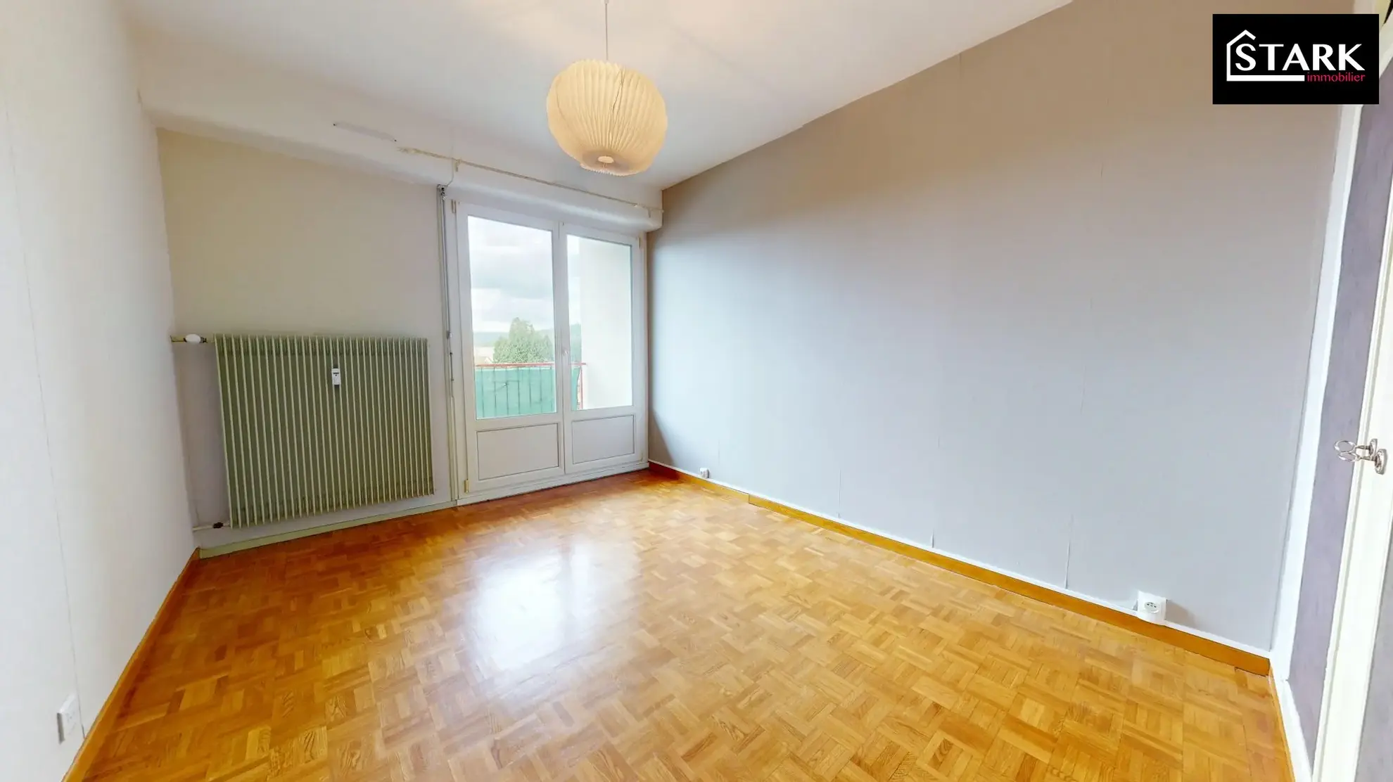 Appartement 3 Chambres avec Vue Exceptionnelle, Balcon et Garage à Valdoie 