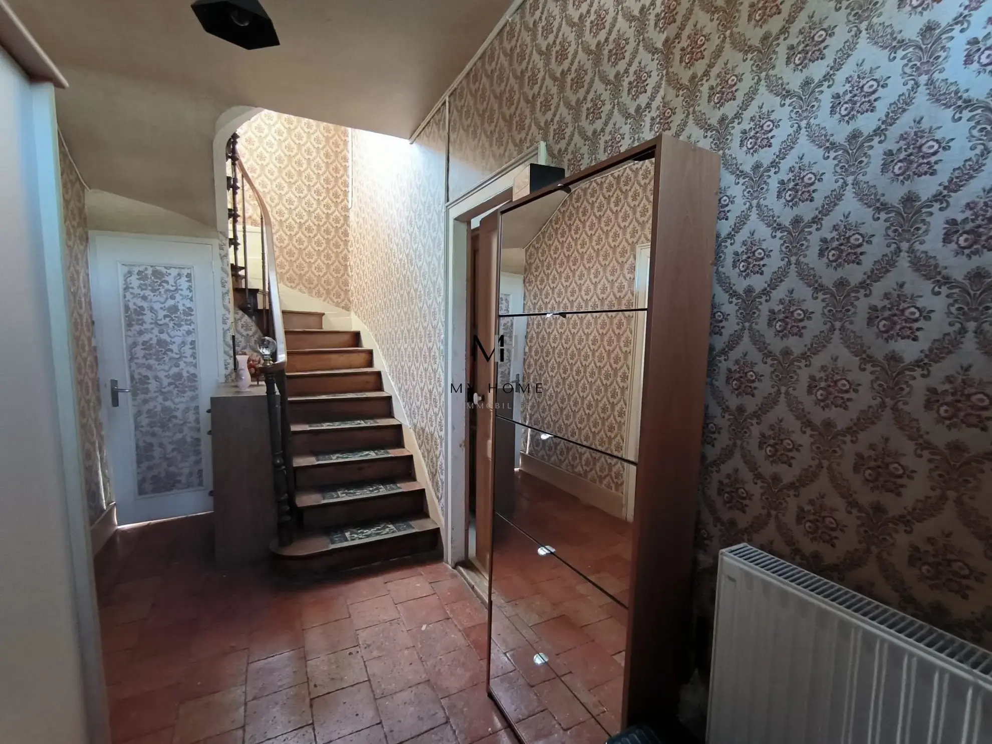 Charmante maison avec dépendance en centre-bourg à Villeneuve-en-Perseigne 