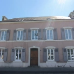 Charmante maison avec dépendance en centre-bourg à Villeneuve-en-Perseigne