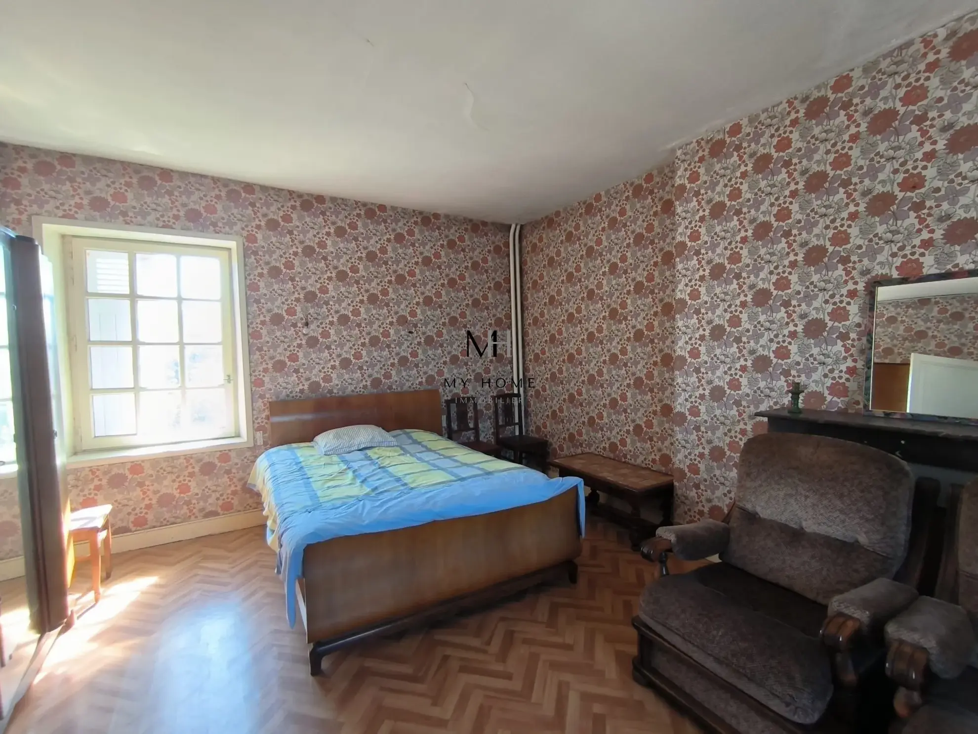 Charmante maison avec dépendance en centre-bourg à Villeneuve-en-Perseigne 