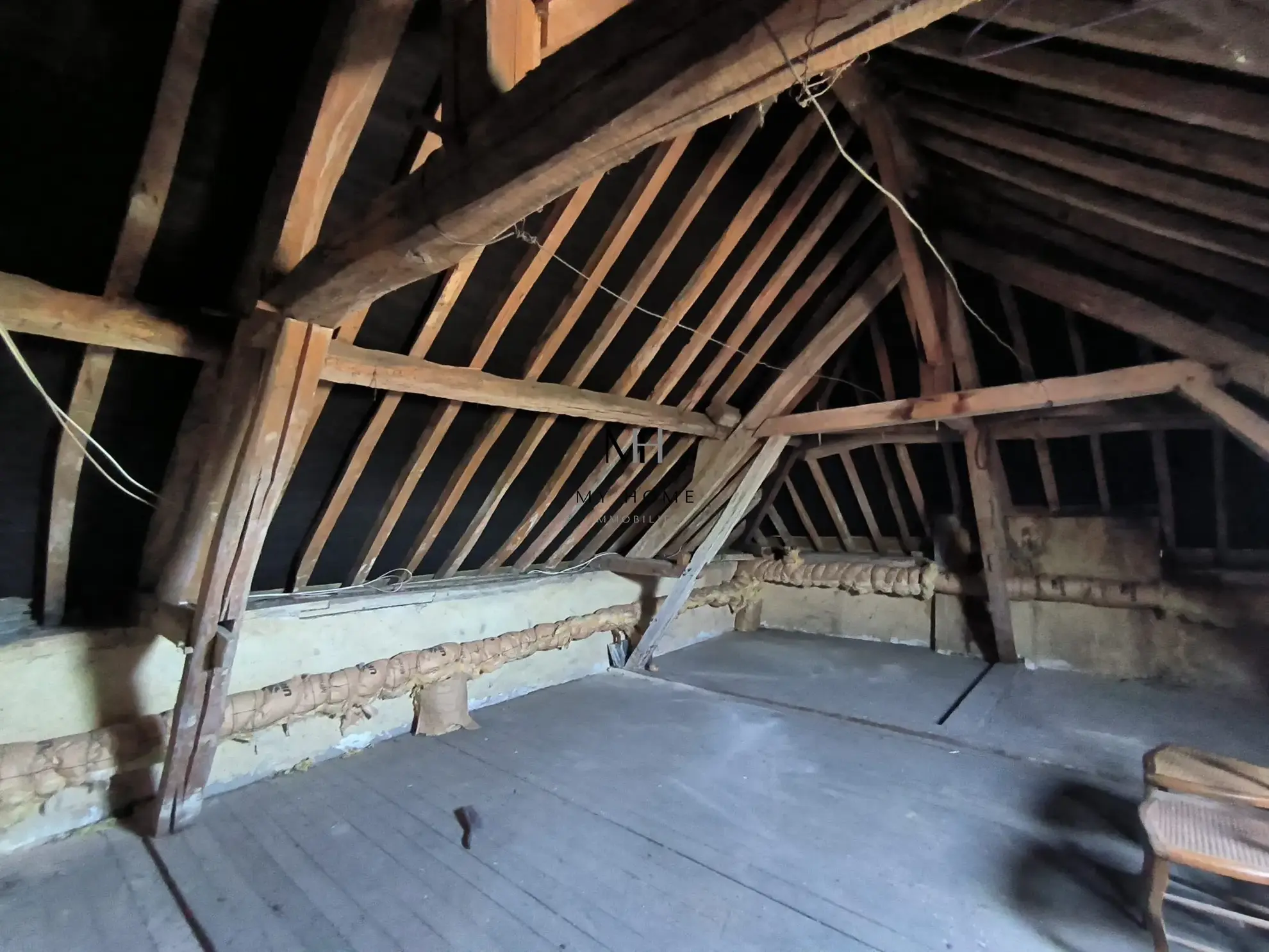 Charmante maison avec dépendance en centre-bourg à Villeneuve-en-Perseigne 