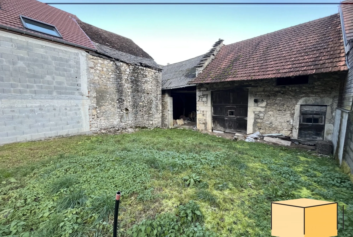 Ensemble immobilier en pierre avec grand potentiel à proximité de Belley 