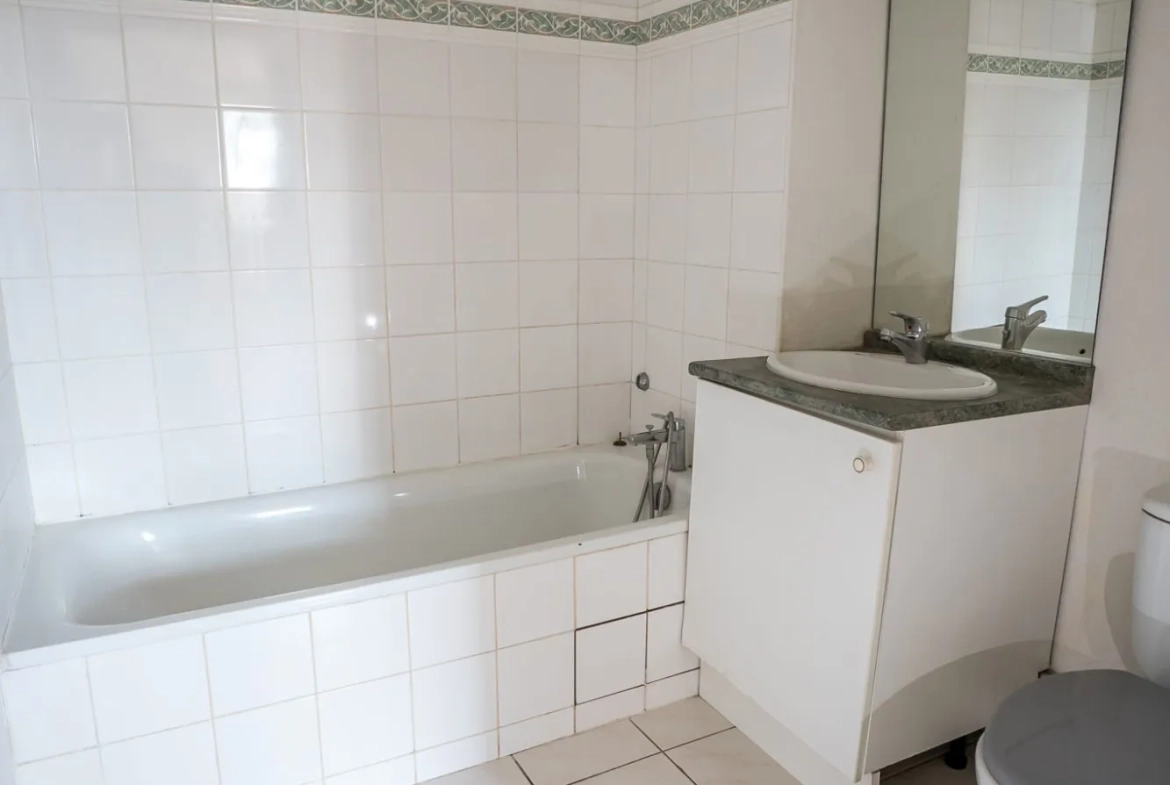 T2 à vendre dans résidence sécurisée avec piscine à Tarbes 