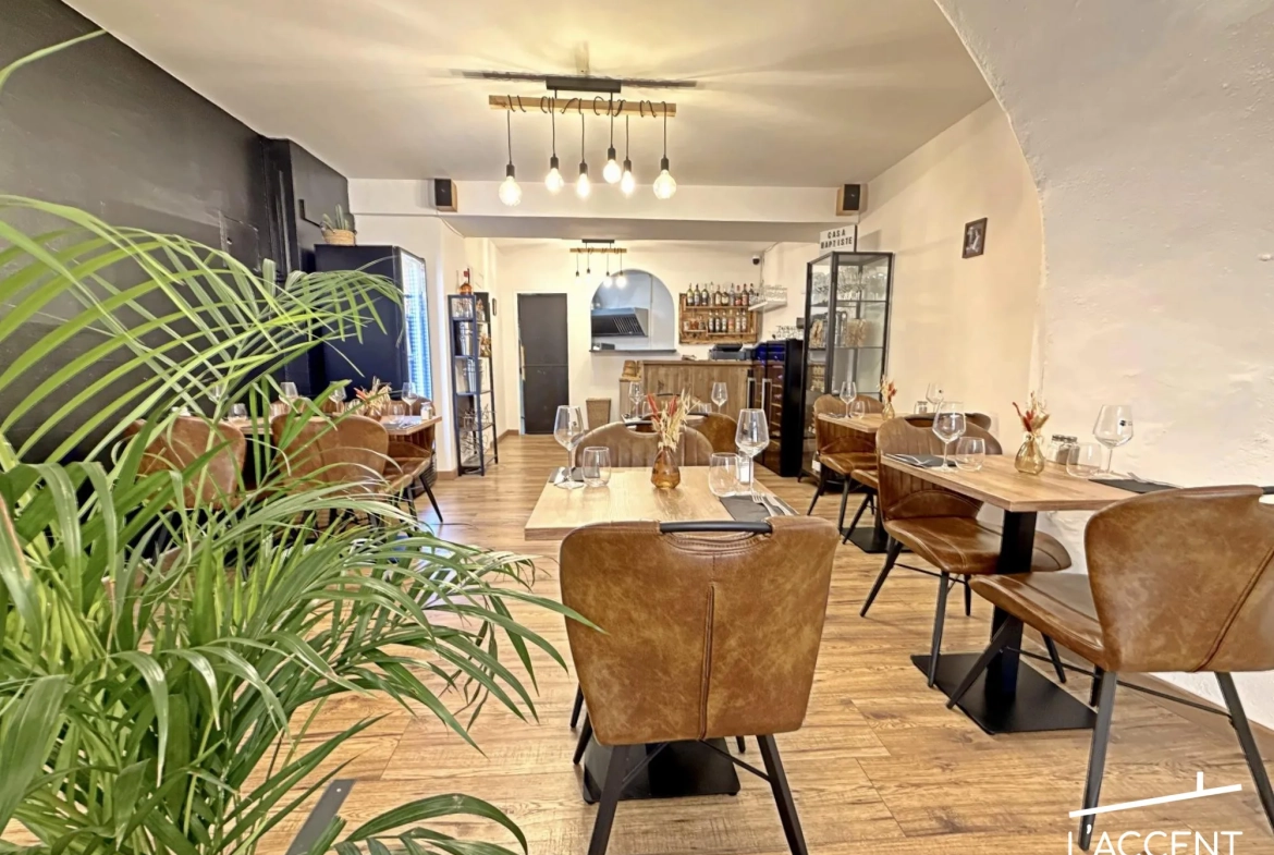 Restaurant à vendre au cœur de Nîmes avec terrasse et loyer avantageux 