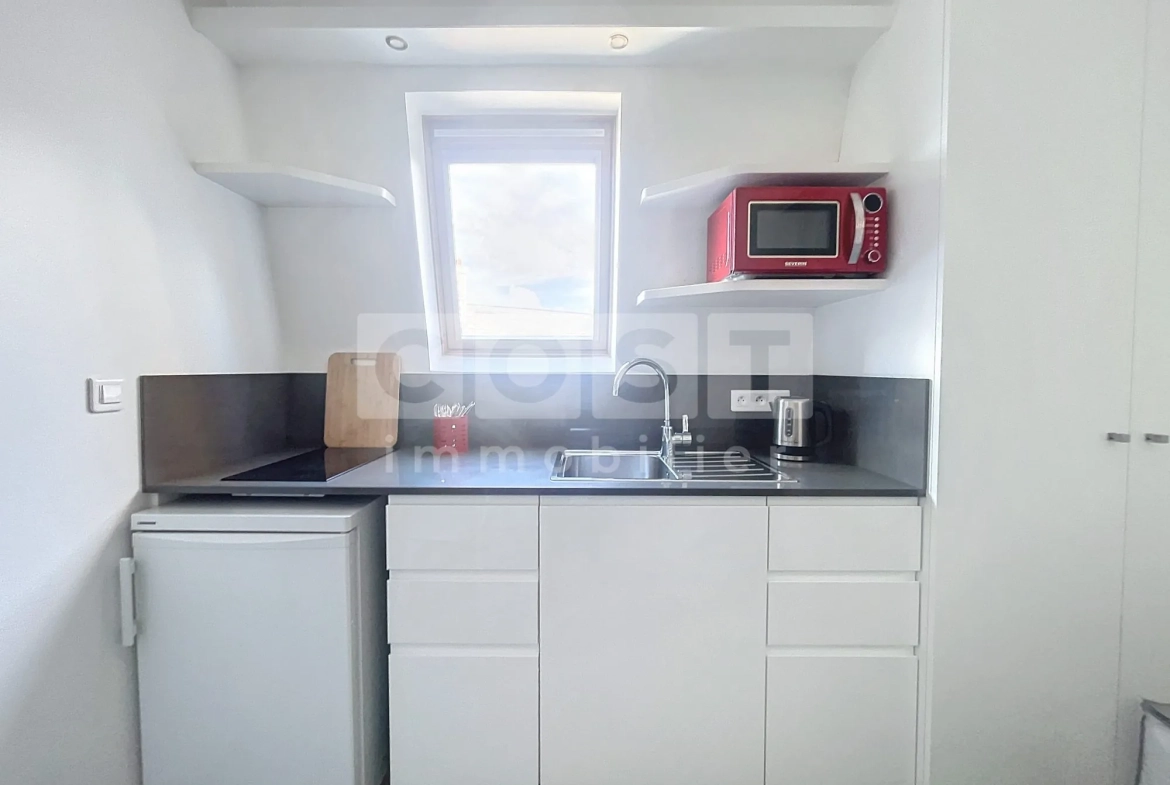 Studio à vendre à Paris 17e - Emplacement recherché et rénové, idéal investissement 