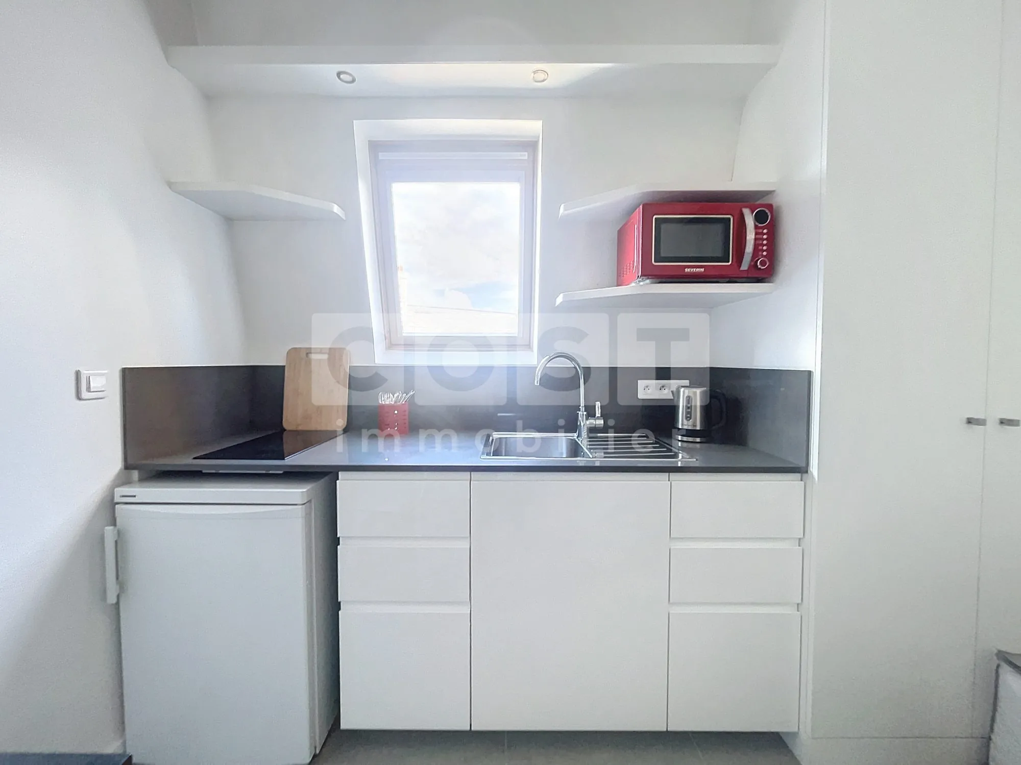 Studio à vendre à Paris 17e - Emplacement recherché et rénové, idéal investissement 