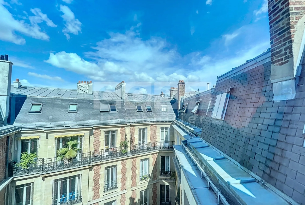 Studio à vendre à Paris 17e - Emplacement recherché et rénové, idéal investissement 