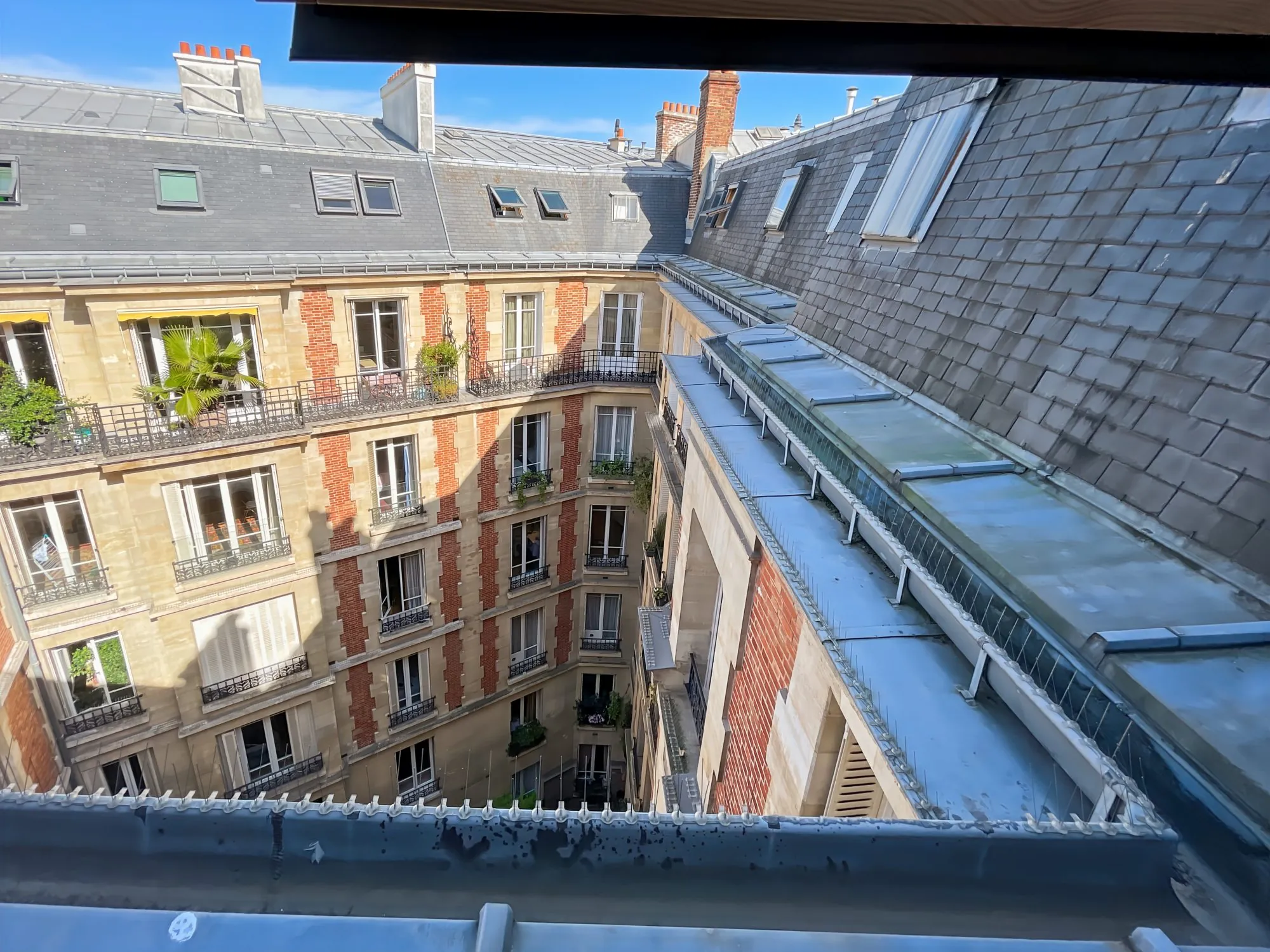 Studio à vendre à Paris 17e - Emplacement recherché et rénové, idéal investissement 