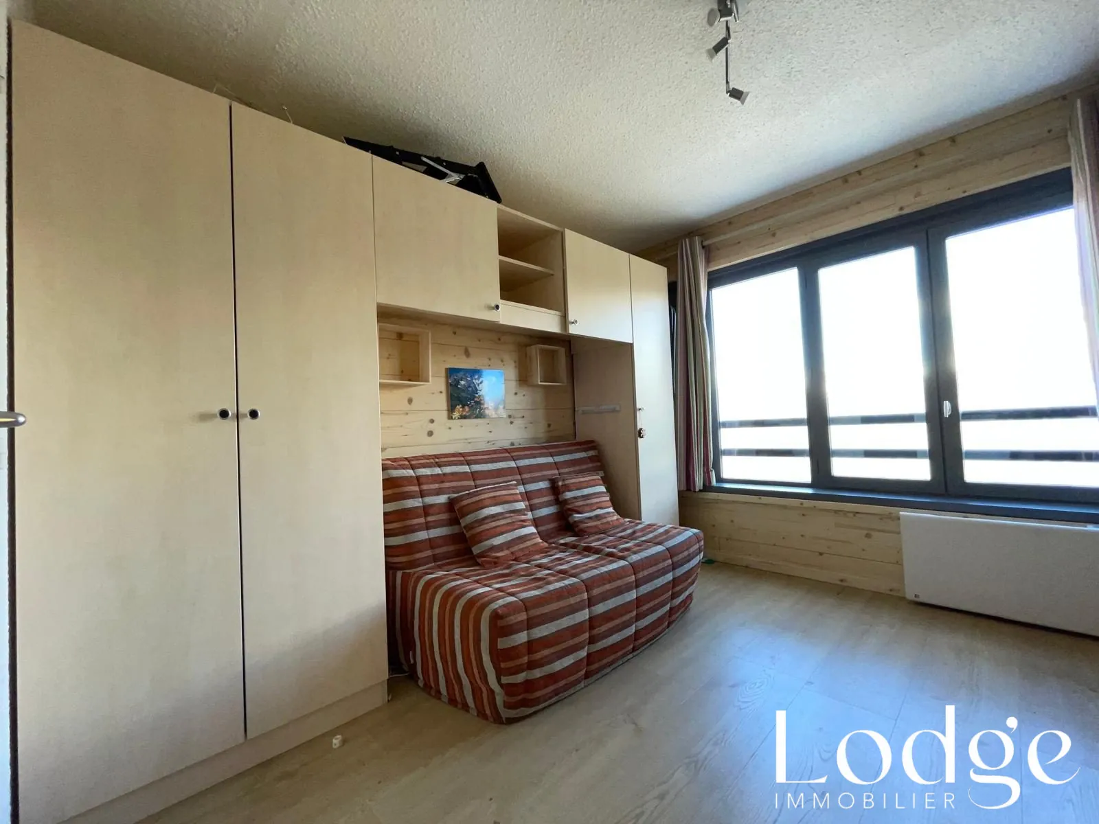 Studio rénové à Puy Saint Vincent 1600 avec vue imprenable sur la vallée 