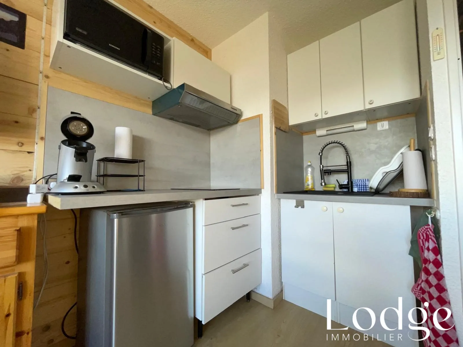 Studio rénové à Puy Saint Vincent 1600 avec vue imprenable sur la vallée 