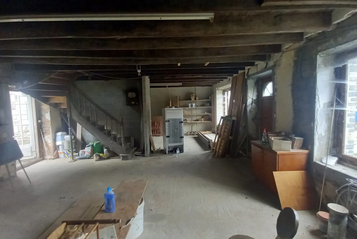 Deux maisons en pierre à Renac, potentiel à exploiter 