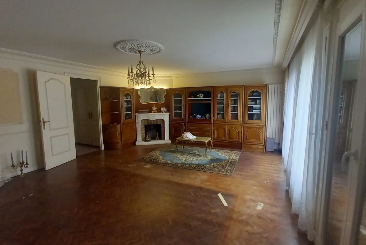 Deux maisons en pierre à Renac, potentiel à exploiter 