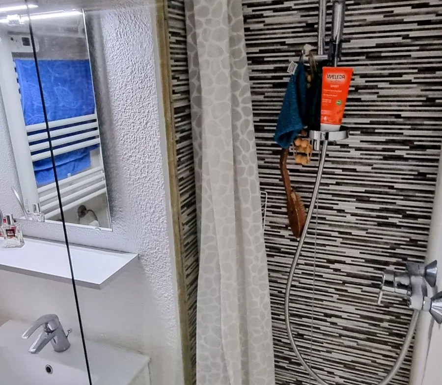 Appartement T2 à vendre à Sète à 400m de la plage avec jardin privé 