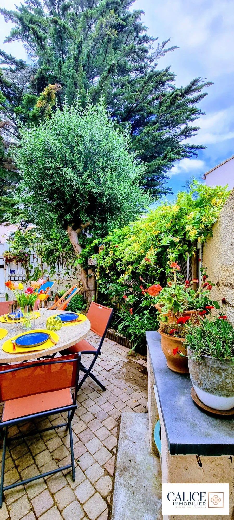 Appartement T2 à vendre à Sète à 400m de la plage avec jardin privé 