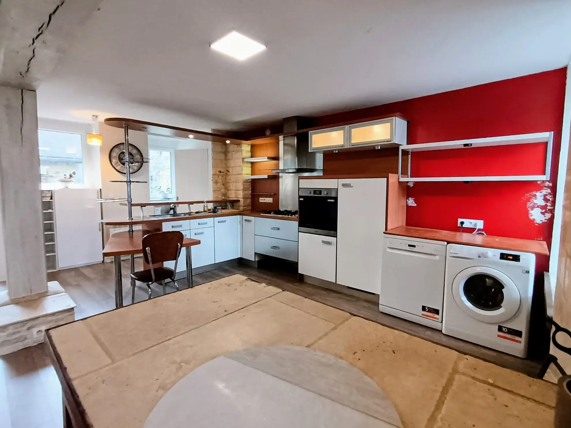 Maison en pierre 3 chambres à Mézidon-Canon avec terrasse et dépendances 