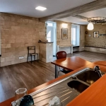 Maison en pierre 3 chambres à Mézidon-Canon avec terrasse et dépendances