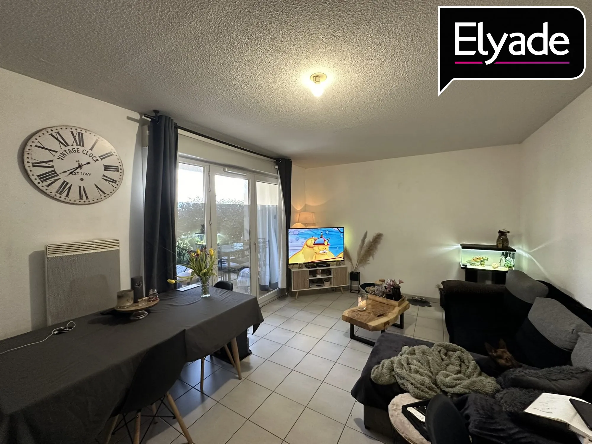 Appartement T2 à vendre à Toulouse avec terrasse et box, idéal investisseur 