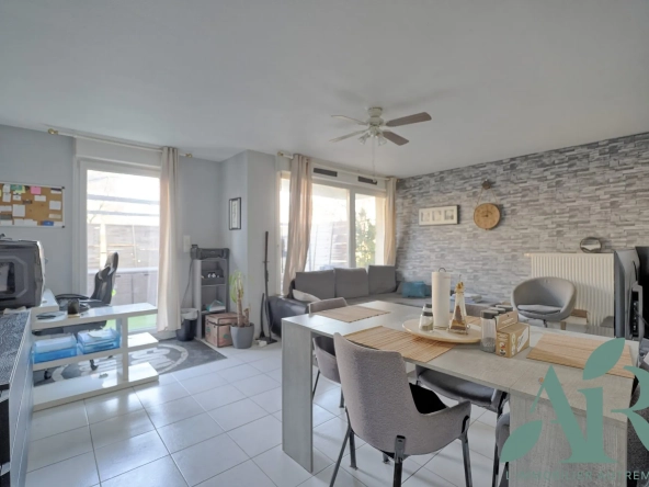 Appartement 3 pièces avec terrasse et garage à Strasbourg Stockfeld