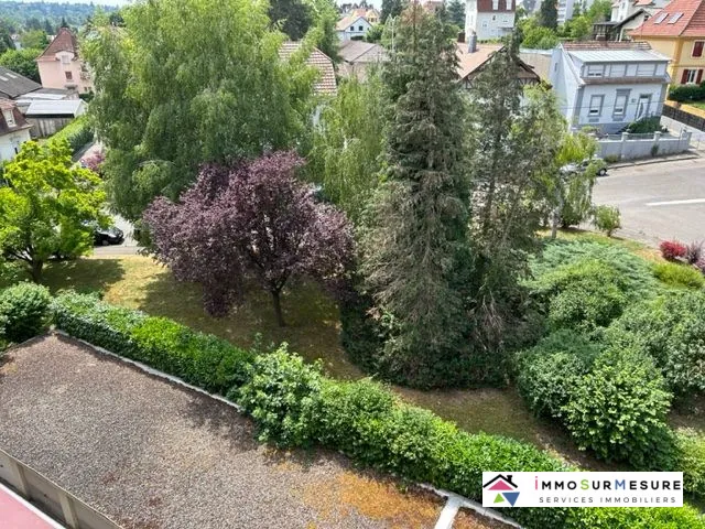 Charmant appartement T4 avec parking et cave à Riedisheim 