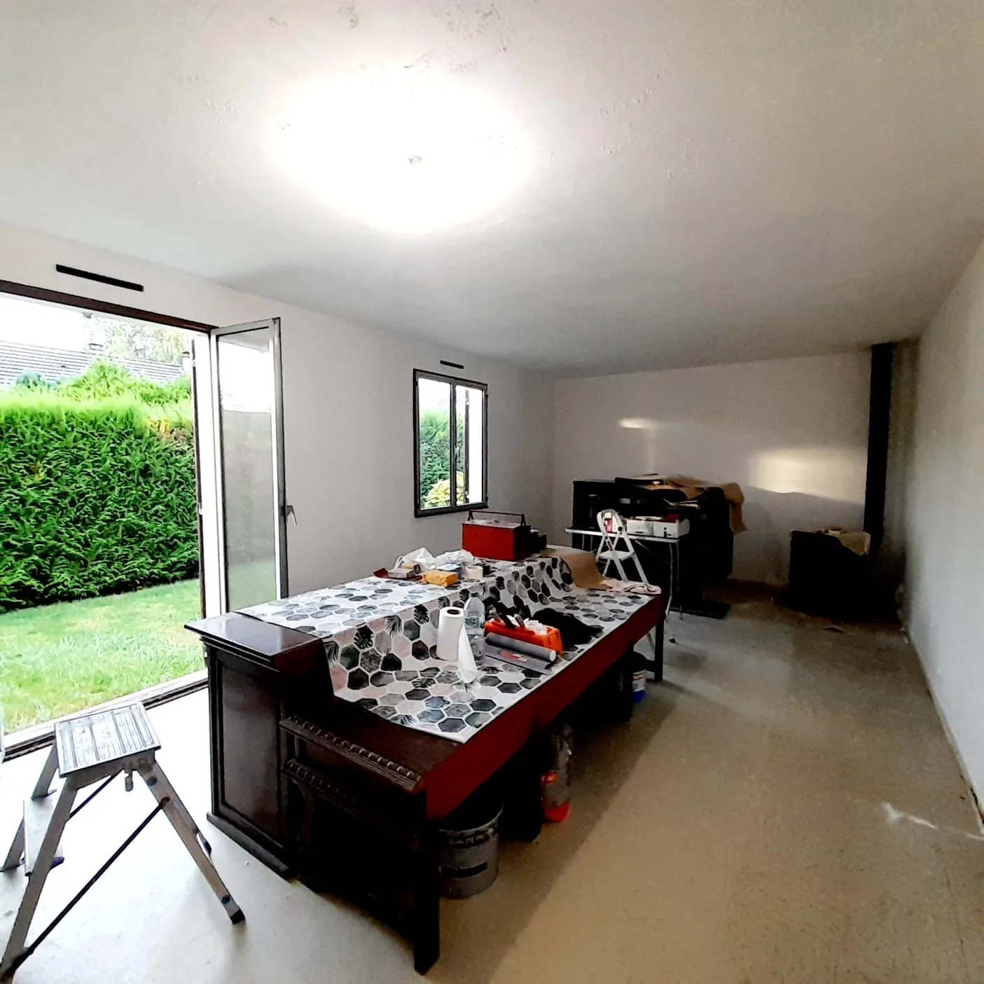 Charmante maison à vendre à Saint-Valérien avec jardin, 3 chambres et emplacement idéal 