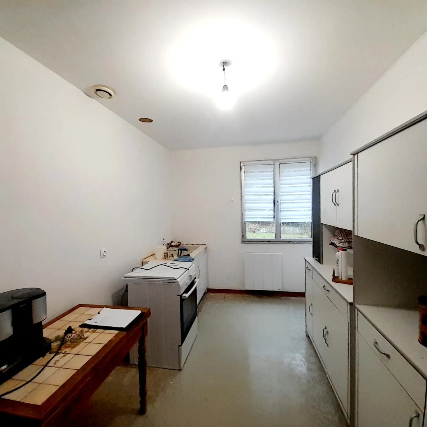 Charmante maison à vendre à Saint-Valérien avec jardin, 3 chambres et emplacement idéal 