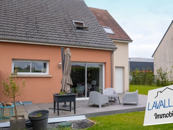 Maison récente avec garage et terrasse à Lamotte-Warfusée - 180 000 €