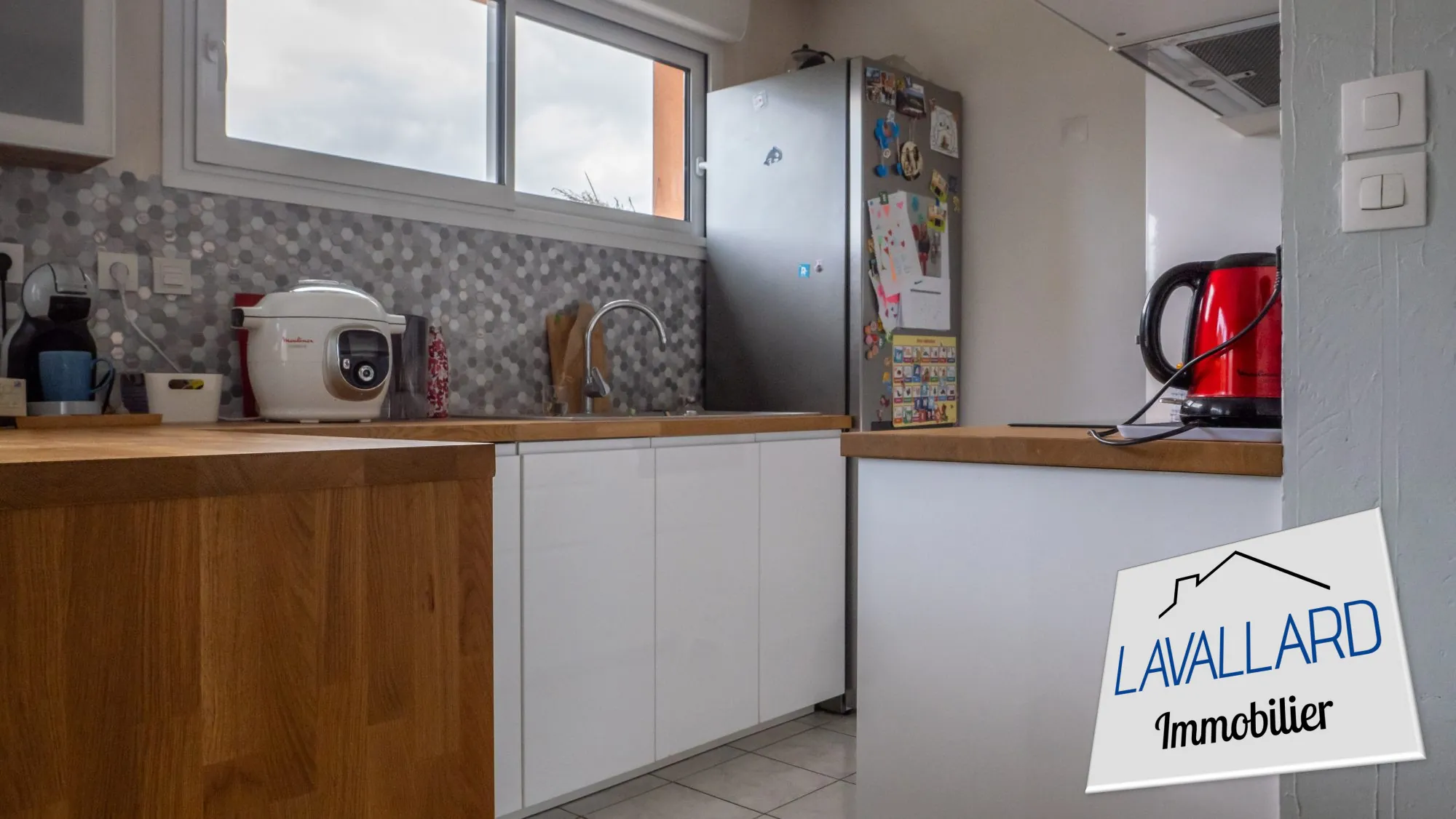 Maison récente avec garage et terrasse à Lamotte-Warfusée - 180 000 € 