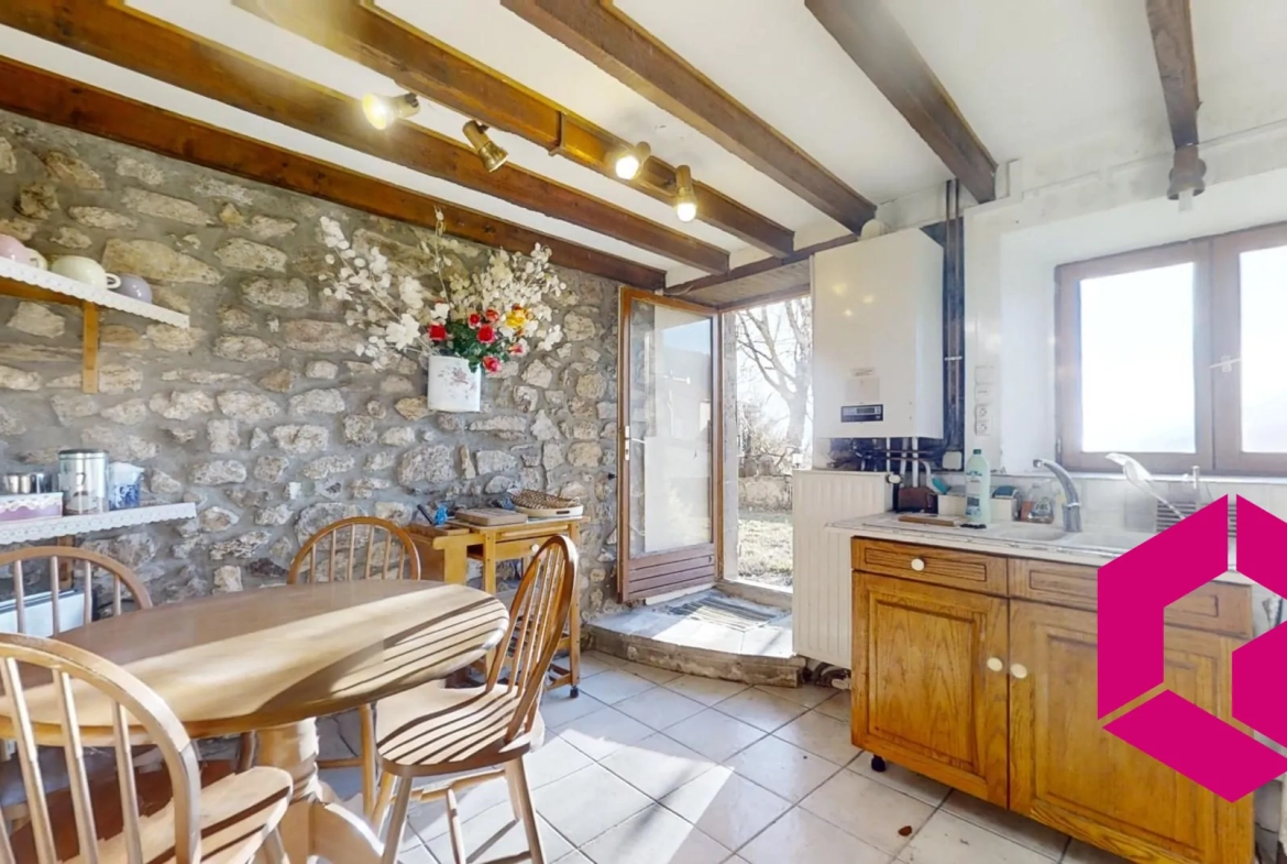 Belle maison en pierre avec vue panoramique à Monestier (07690) 
